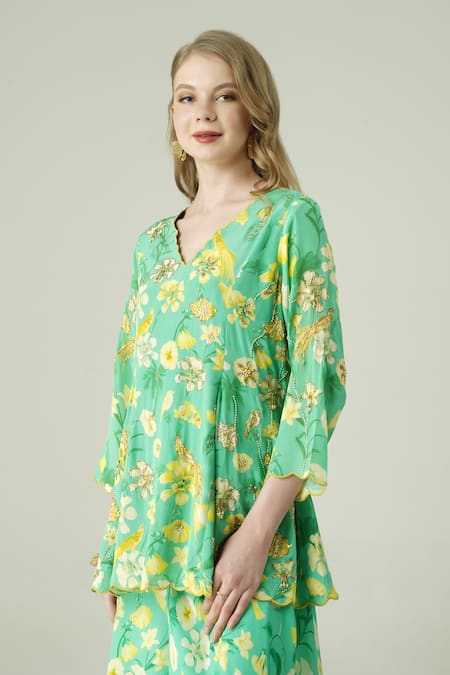 Buy_Surabhi Arya_Green Crepe Embroidery V-neck Floral Hand Kurta Sharara Set _Online_at_Aza_Fashions