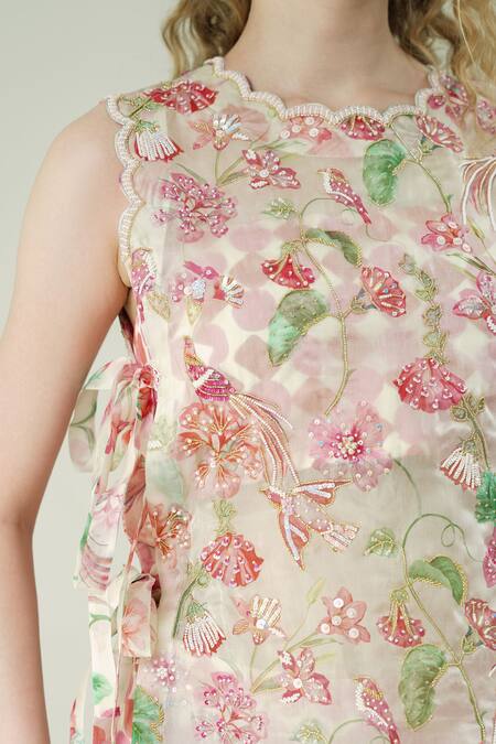 Buy_Surabhi Arya_Ivory Organza, Crepe Embroidery Round Neck Floral Hand Top And Skirt Set 