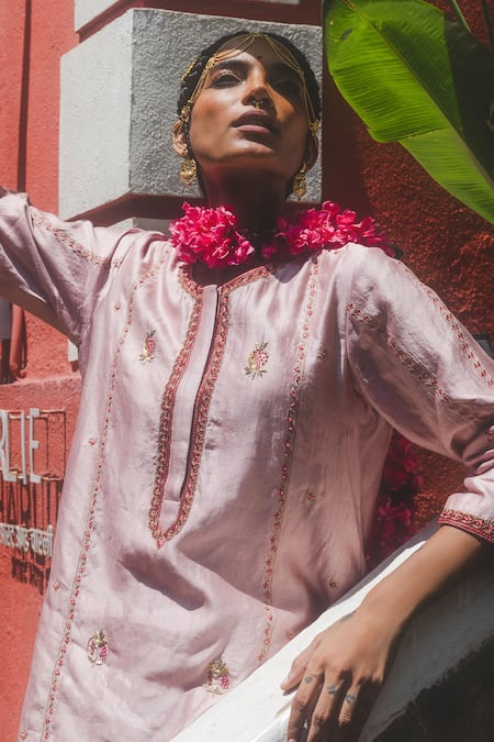 Shop_Label Earthen_Blush Chinon, Organza Embroidery Round Neck Gulab Gully Kurta Set _Online_at_Aza_Fashions