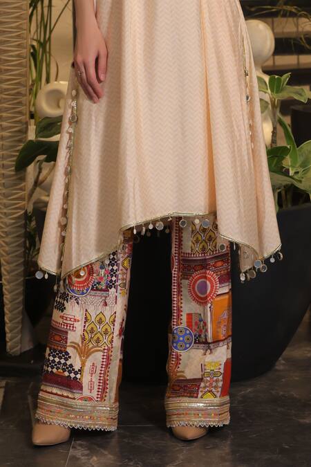 Buy_Ankur J_Peach Embroidery Round Neck Kaftan And Pant Set _Online_at_Aza_Fashions