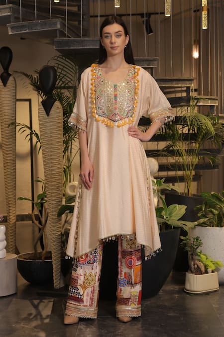 Ankur J Embroidered Peach Kaftan & Pant Set 