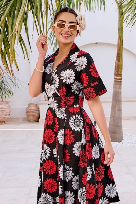 Buy_House Of Fett_Black Poplin Collared Floral Print Designer Dress_Online_at_Aza_Fashions