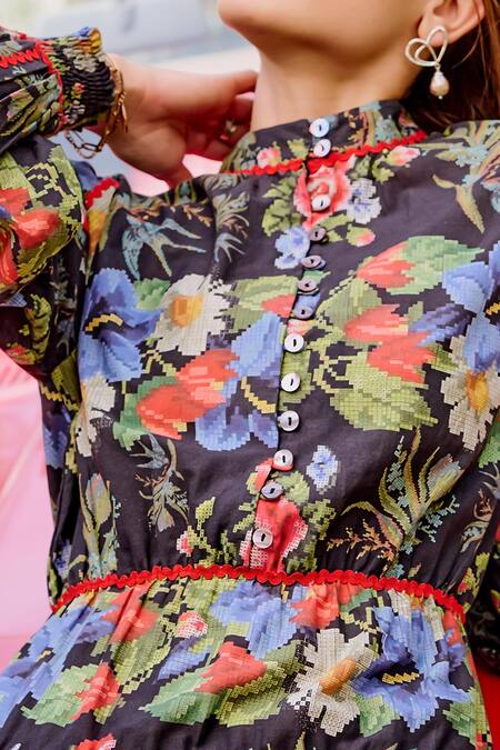 Buy_House Of Fett_Black Cotton Collared Floral Print Dress_Online_at_Aza_Fashions