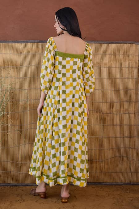 Shop Taro Multi Color Cotton Square Neck Lemon Zest Block Printed Dress at Aza Fashions Shop_Taro_Multi Color Cotton Square Neck Lemon Zest Block Printed Dress _at_Aza_Fashions
