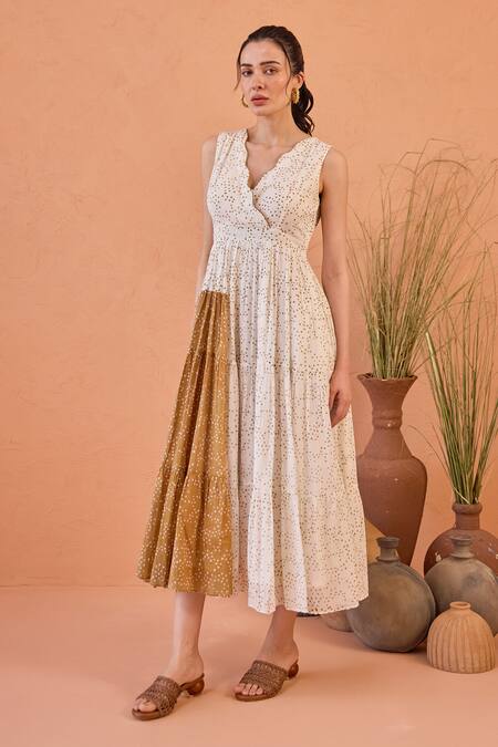 Taro White Cotton V-neck Coconut Dust Confetti Dot Dress at Aza Fashions Taro_White Cotton V-neck Coconut Dust Confetti Dot Dress _at_Aza_Fashions