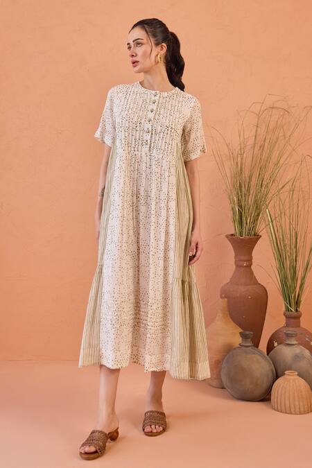 Buy Taro White Cotton Round Neck Mossy Mist Confetti Dot Dress Online at Aza Fashions Buy_Taro_White Cotton Round Neck Mossy Mist Confetti Dot Dress _Online_at_Aza_Fashions