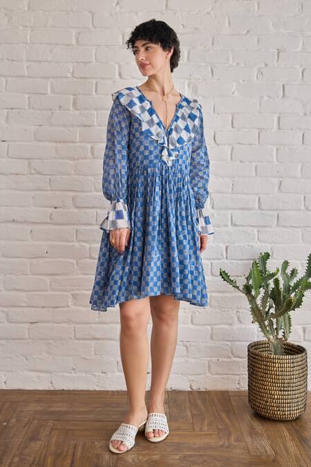 Buy Taro Multi Color Cotton V-neck Block Printed Azure Tides Dress Online at Aza Fashions Buy_Taro_Multi Color Cotton V-neck Block Printed Azure Tides Dress _Online_at_Aza_Fashions