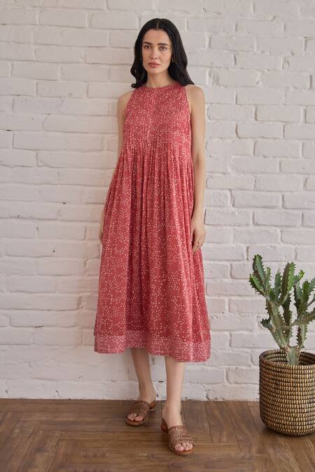 Buy Taro Red Cotton Round Neck Berry Buds Confetti Dot Dress Online at Aza Fashions Buy_Taro_Red Cotton Round Neck Berry Buds Confetti Dot Dress _Online_at_Aza_Fashions