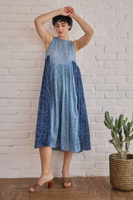 Taro_Blue Cotton Round Neck Dual Tone Confetti Dot Dress _at_Aza_Fashions