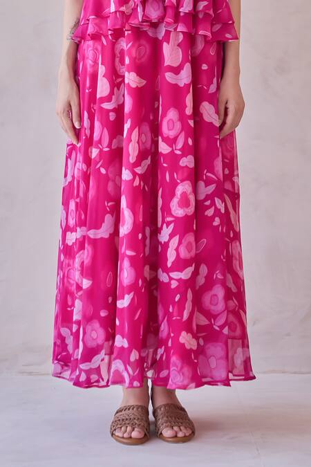 Taro Fuchsia Chiffon Sweetheart Neck Pink Ruffled Designer Dress at Aza Fashions Taro_Fuchsia Chiffon Sweetheart Neck Pink Ruffled Designer Dress _at_Aza_Fashions