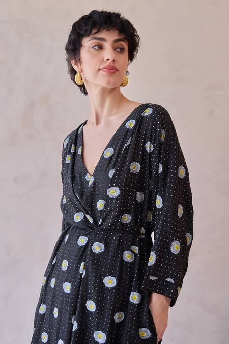 Shop_Taro_Black Chanderi Silk V-neck Daisy Drift Hand-block Print Kaftan Dress _Online_at_Aza_Fashions