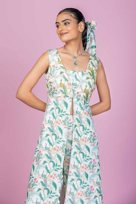 Damoiselle_Ivory Chinon, Viscose, Silk, Shantoon Embroidery Square Neck Grove Coord Set _at_Aza_Fashions