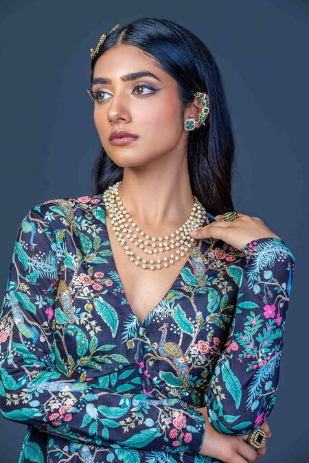 Buy_Damoiselle_Black Chinon, Viscose, Georgette Embroidery Midnight Peacock Peplum Ensemble 