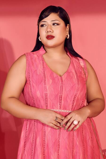 Shop_Mamicha_Pink Georgette V-neck Cobweb Dress_Online_at_Aza_Fashions