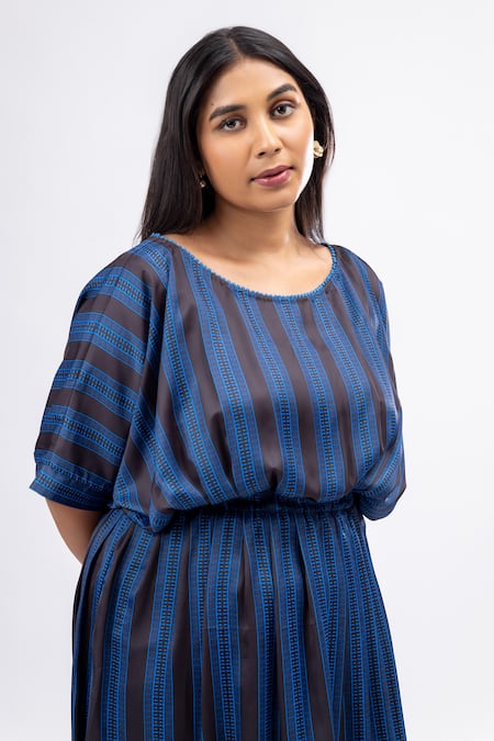 Buy_Mamicha_Blue Satin, Crepe Embroidery Round Neck Moonfall Designer Co-ord Set