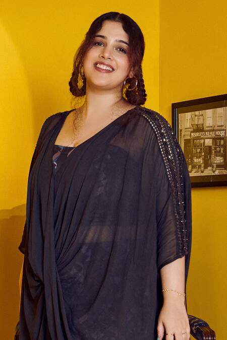 Shop_Mamicha_Black Satin, Crepe Round Neck Mysterious 3 Piece Co-ord Set