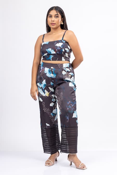 Buy_Mamicha_Black Satin, Crepe Sequins Scoop Neck, Collared Mystic Dusk Co-ord Set