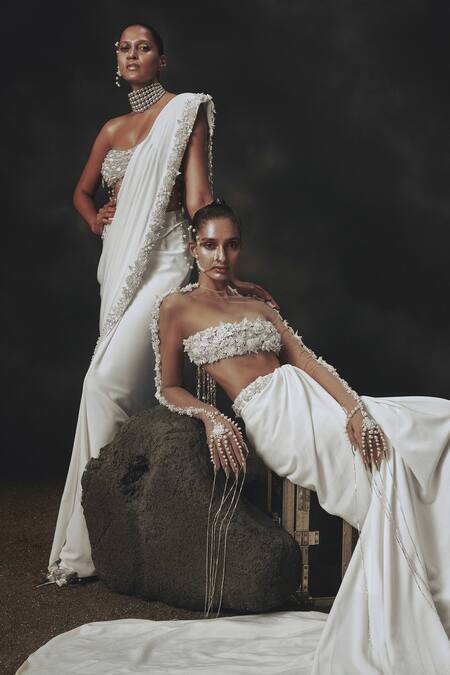 Shop_Nikhil Thampi_White Beads Sweetheart Neck Pre-draped Saree Set _Online_at_Aza_Fashions