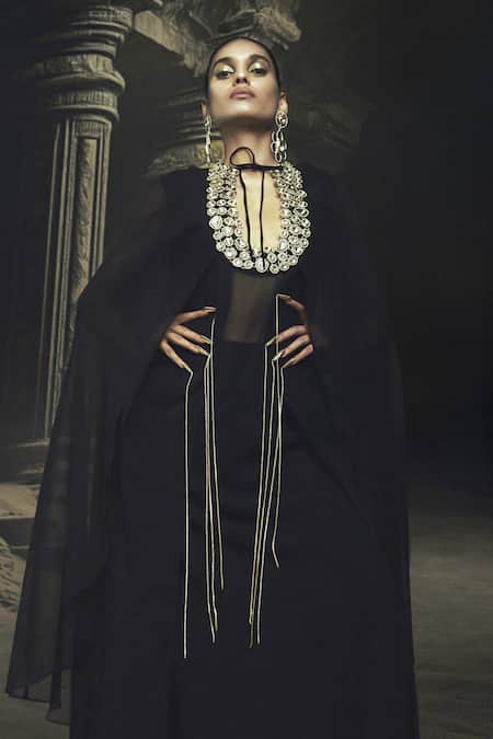 Nikhil Thampi_Black Georgette Embroidery V-neck Kaftan And Pant Set _Online_at_Aza_Fashions