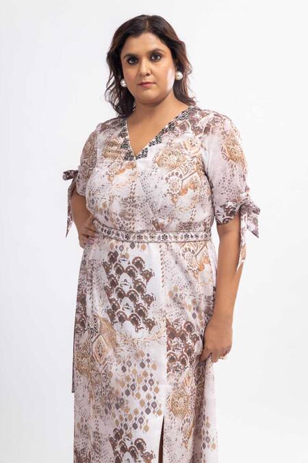 Mamicha_Off White Georgette Embroidery V-neck Printed Dress_at_Aza_Fashions