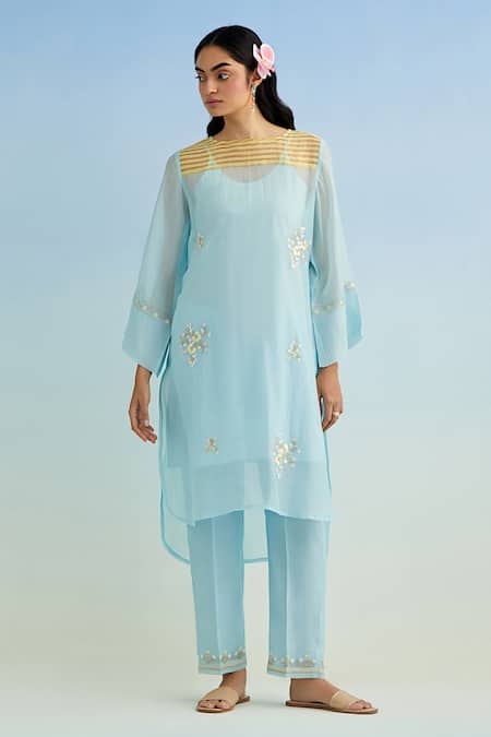 Buy_Anantaa By Roohi_Blue Chanderi Embroidery Round Neck Kurta Set With Yellow Dupatta 