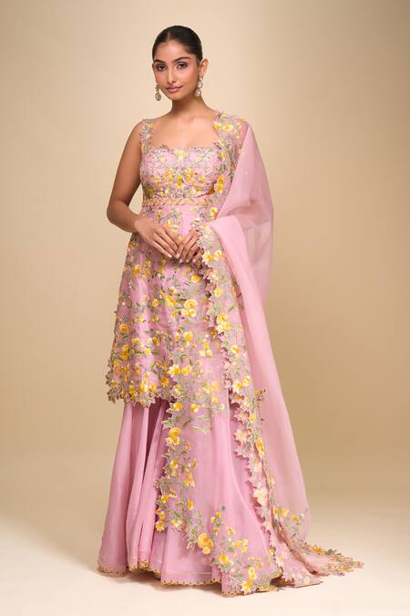 Anushree Reddy_Pink Embroidery Square Neck Malaika Sharara Set _at_Aza_Fashions