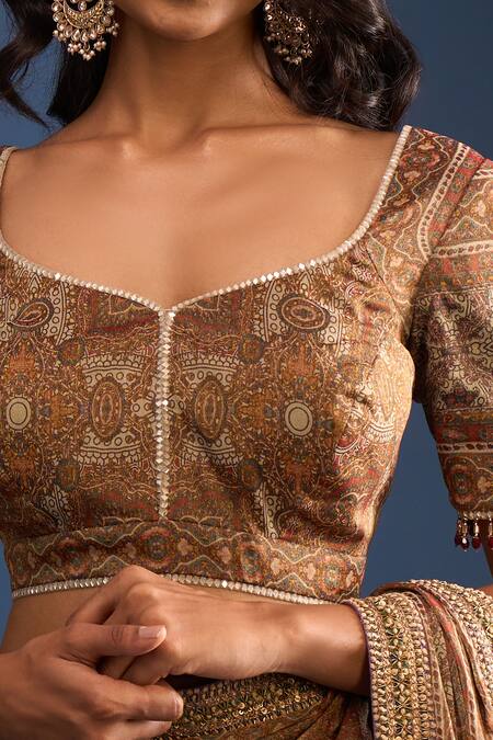 Buy_Tarun Tahiliani_Multi Color Embroidery V-neck Printed Saree And Blouse Set 