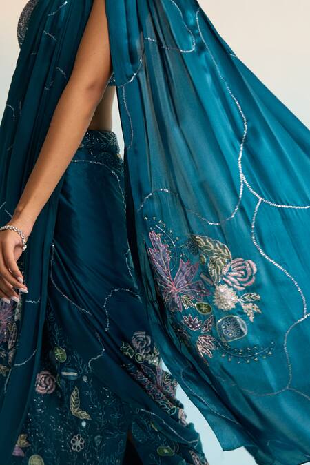 Shop House Of Armuse Teal Organza, Satin, Georgette Sequins Scoop Neck Blue Pre-draped Saree Online at Aza Fashions Shop_House Of Armuse_Teal Organza, Satin, Georgette Sequins Scoop Neck Blue Pre-draped Saree _Online_at_Aza_Fashions