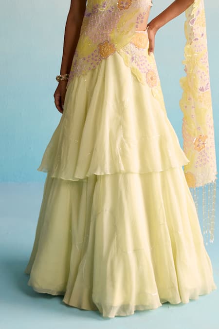 House Of Armuse Yellow Organza Sequins Round Neck Ishya Lehenga Set at Aza Fashions House Of Armuse_Yellow Organza Sequins Round Neck Ishya Lehenga Set _at_Aza_Fashions