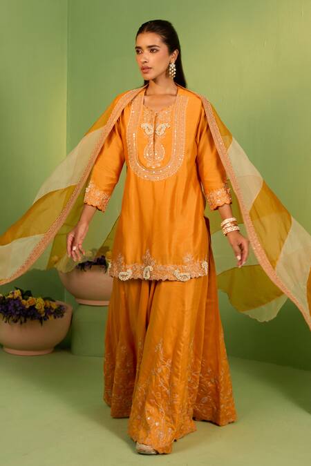House Of Armuse Orange Chanderi Silk, Organza Embroidery V-neck Saphira Sharara Set at Aza Fashions House Of Armuse_Orange Chanderi Silk, Organza Embroidery V-neck Saphira Sharara Set _at_Aza_Fashions