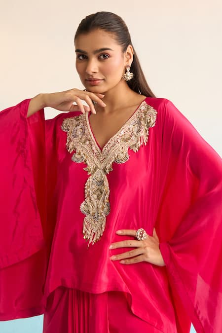 House Of Armuse_Pink Crepe Beads, Embroidery V-neck Iridessa Hot Kaftan Set _at_Aza_Fashions