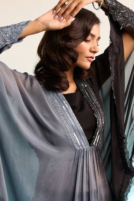 Shop House Of Armuse Black Crepe Sequins V-neck Zephyra Kaftan Set Online at Aza Fashions Shop_House Of Armuse_Black Crepe Sequins V-neck Zephyra Kaftan Set _Online_at_Aza_Fashions