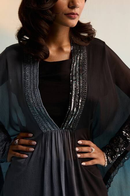 House Of Armuse Black Crepe Sequins V-neck Zephyra Kaftan Set at Aza Fashions House Of Armuse_Black Crepe Sequins V-neck Zephyra Kaftan Set _at_Aza_Fashions