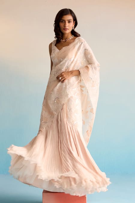 Buy_House Of Armuse_Blush Organza, Silk Sequins, Cut Work V-neck Elowen Pre-drape Saree Set _Online_at_Aza_Fashions