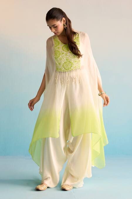 House Of Armuse_White Crepe Beads, Embroidery Round Neck Isleen Kaftan Set _at_Aza_Fashions