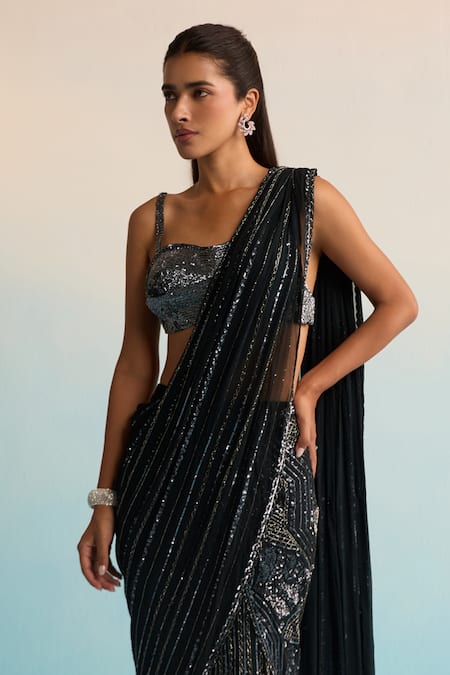 Buy_House Of Armuse_Black Georgette Cut Work, Sequins Sweetheart Neck Azure Noir Cutdana Drape Saree _Online_at_Aza_Fashions