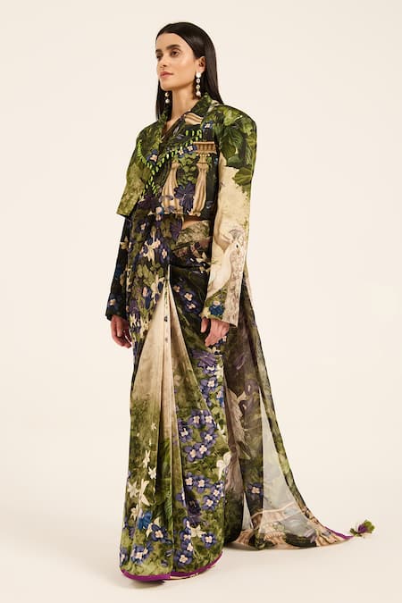 Ruhr India Green Crepe, Organza Sequins Halter , Round Mayuri Hand Work Saree Set Online at Aza Fashions Ruhr India_Green Crepe, Organza Sequins Halter , Round Mayuri Hand Work Saree Set _Online_at_Aza_Fashions