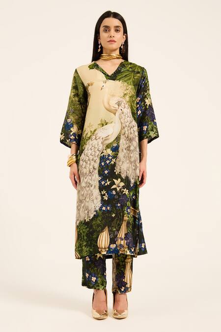 Ruhr India Green Silk Beads V-neck Meera Designer Kurta Set at Aza Fashions Ruhr India_Green Silk Beads V-neck Meera Designer Kurta Set _at_Aza_Fashions