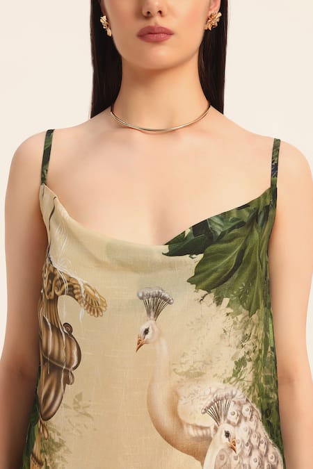 Buy Ruhr India Silk Scoop Neck Mrunal Designer Dola Dress Online at Aza Fashions Buy_Ruhr India_Silk Scoop Neck Mrunal Designer Dola Dress _Online_at_Aza_Fashions