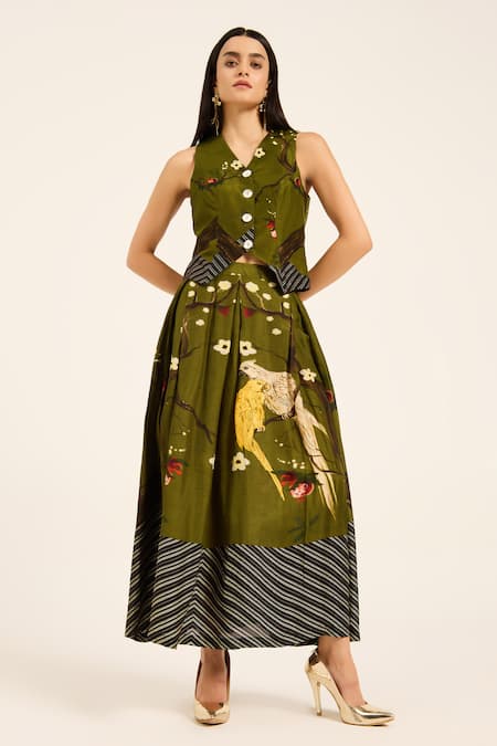 Ruhr India Green Silk Embroidery V-neck Miko Waistcoat And Skirt Set