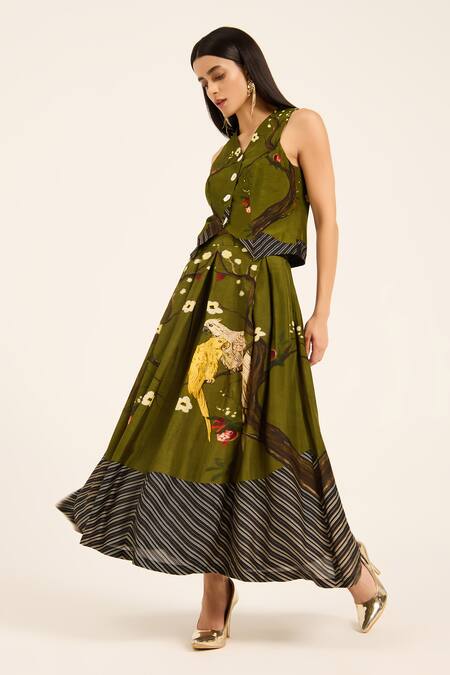 Buy_Ruhr India_Green Silk Embroidery V-neck Miko Waistcoat And Skirt Set _Online_at_Aza_Fashions