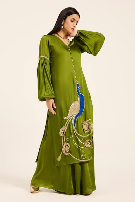 Buy Ruhr India Green Satin Embroidery, Patchwork Split V-neck Mor Kurta Set Online at Aza Fashions Buy_Ruhr India_Green Satin Embroidery, Patchwork Split V-neck Mor Kurta Set _Online_at_Aza_Fashions