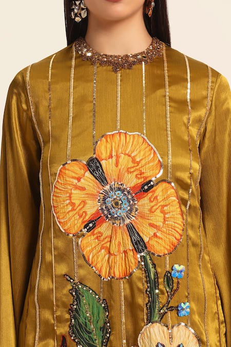 Shop Ruhr India Yellow Satin, Chiffon Embroidery, Sequins Round Neck Avnii Hand Kurta Set Shop_Ruhr India_Yellow Satin, Chiffon Embroidery, Sequins Round Neck Avnii Hand Kurta Set