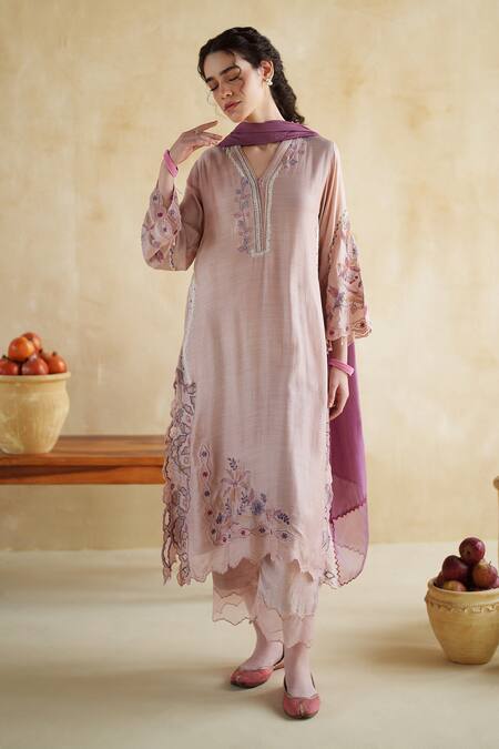 Buy_172 Threads_Lilac Muslin, Cotton, Organza Embroidery Dusty Rose Kurta Set With Dupatta 
