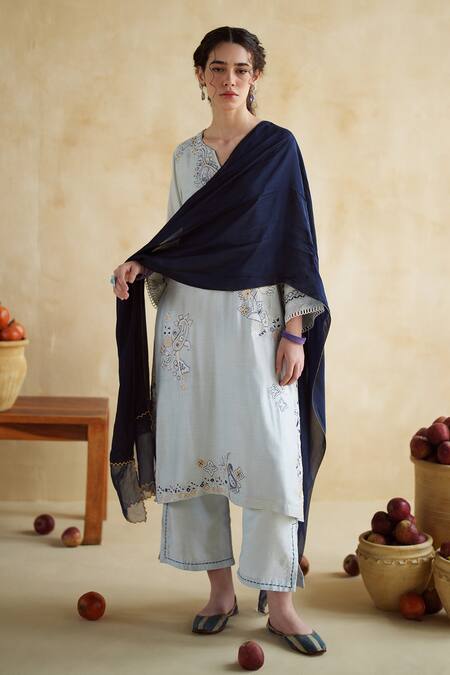 Shop_172 Threads_Blue Chiffon, Net Embroidery V-neck Dove Kurta Set With Dupatta _Online_at_Aza_Fashions