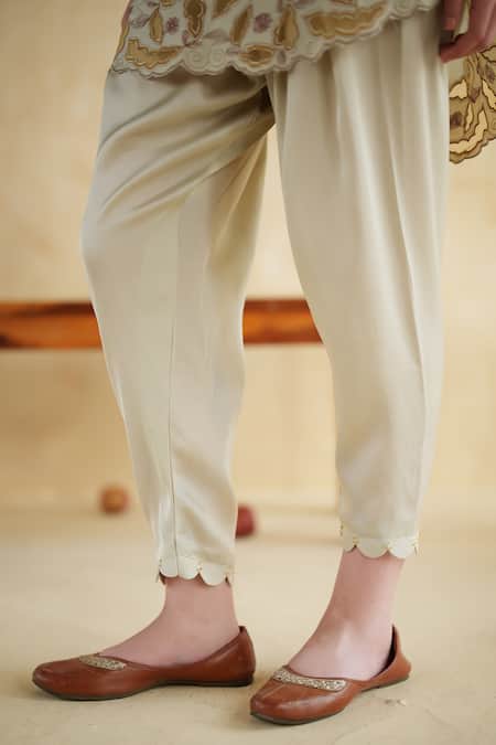 Buy_172 Threads_Ivory Muslin, Cotton Embroidery V-neck Caramel Designer Co-ord Set _Online_at_Aza_Fashions