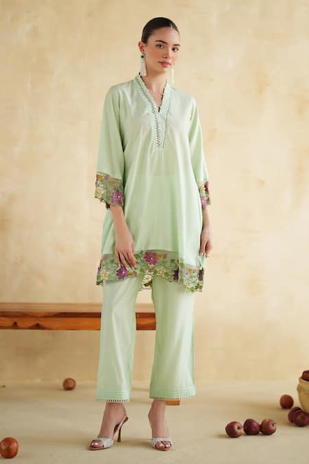 172 Threads Green Muslin, Cotton Embroidery V-neck Sage Co-ord Set 