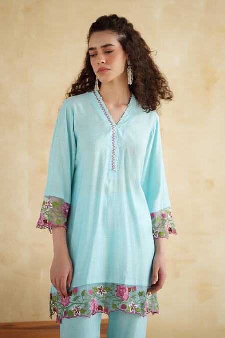 Shop_172 Threads_Blue Muslin, Cotton Embroidery V-neck Breeze Co-ord Set 