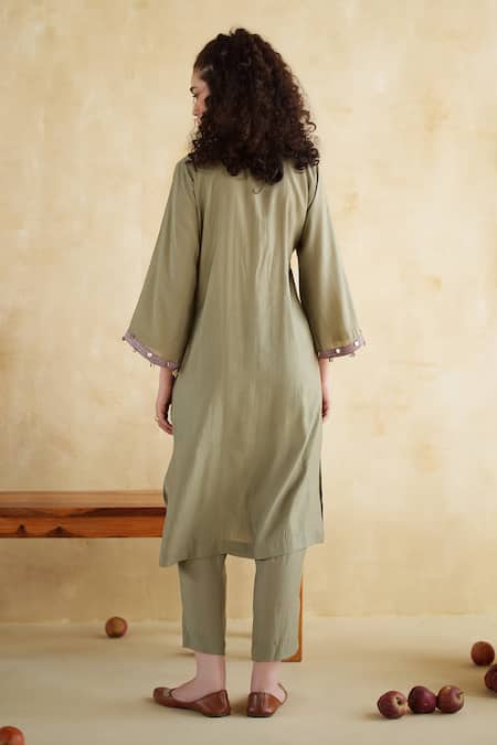172 Threads Olive Muslin Cotton Kurta & Pant Set 