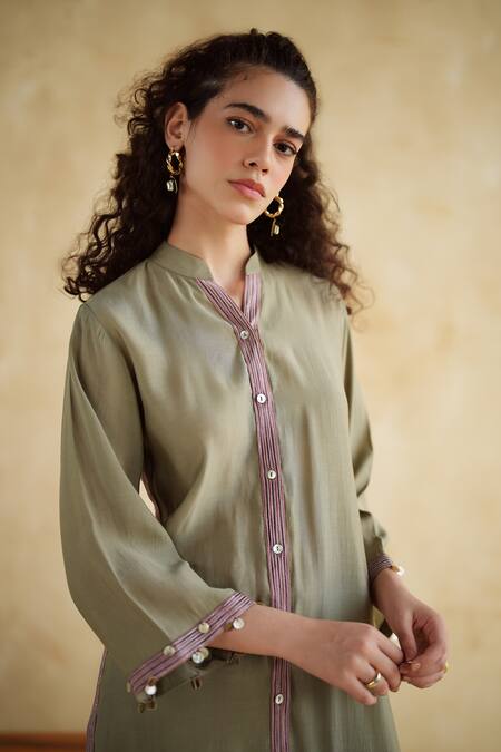 Buy 172 Threads Olive Green Muslin, Cotton Mandarin Collar Kurta And Pant Set Online at Aza Fashions Buy_172 Threads_Olive Green Muslin, Cotton Mandarin Collar Kurta And Pant Set _Online_at_Aza_Fashions